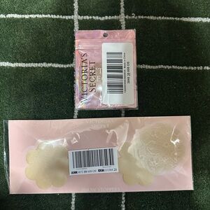 Victoria's Secret Show Stoppers and petals in Cream NWOT